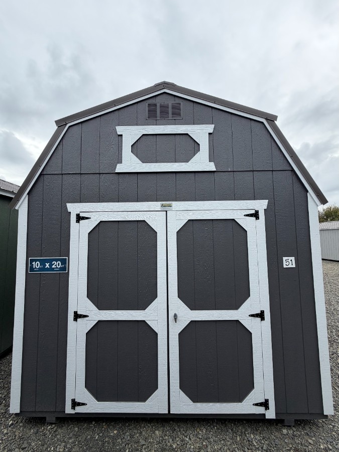 Lofted Barn - 10x20